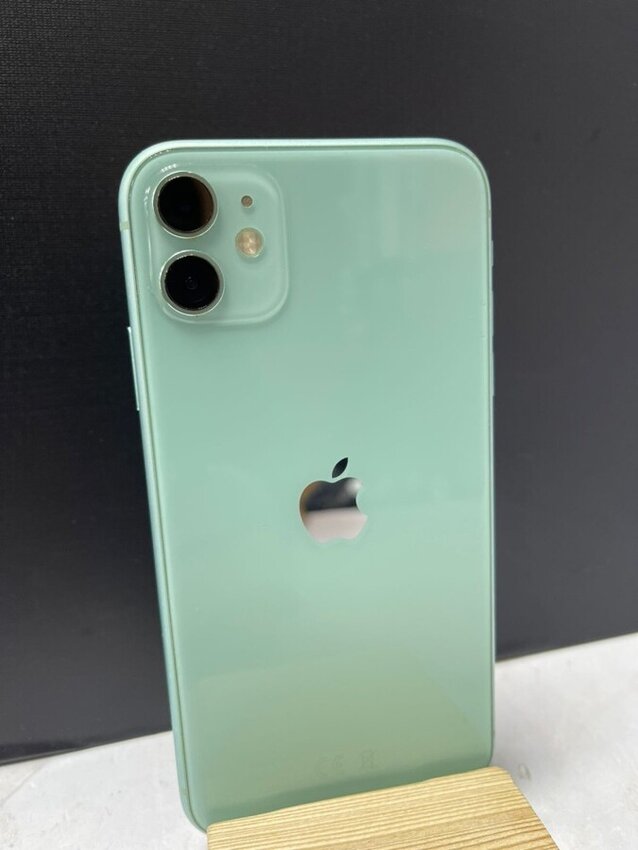 Смартфон iPhone 11 128 Gb