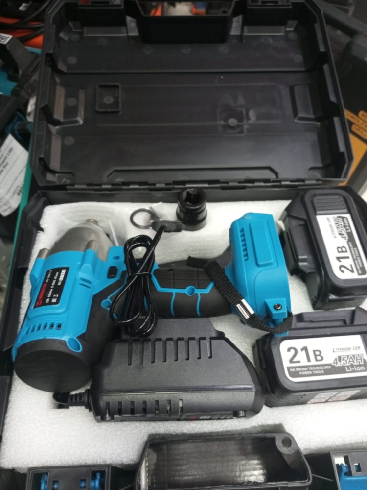 Гайковерт HANDTEK CD7600