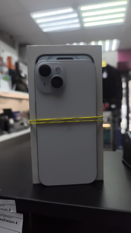 Смартфон iPhone 15 128 gb