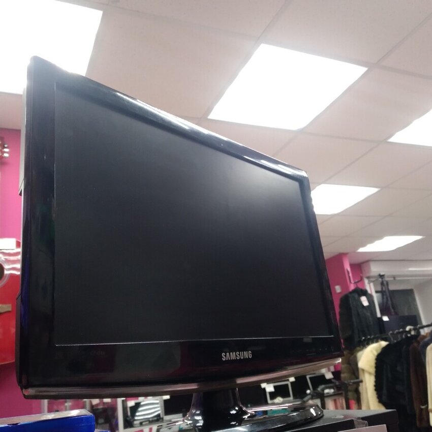 Телевизор Samsung 22