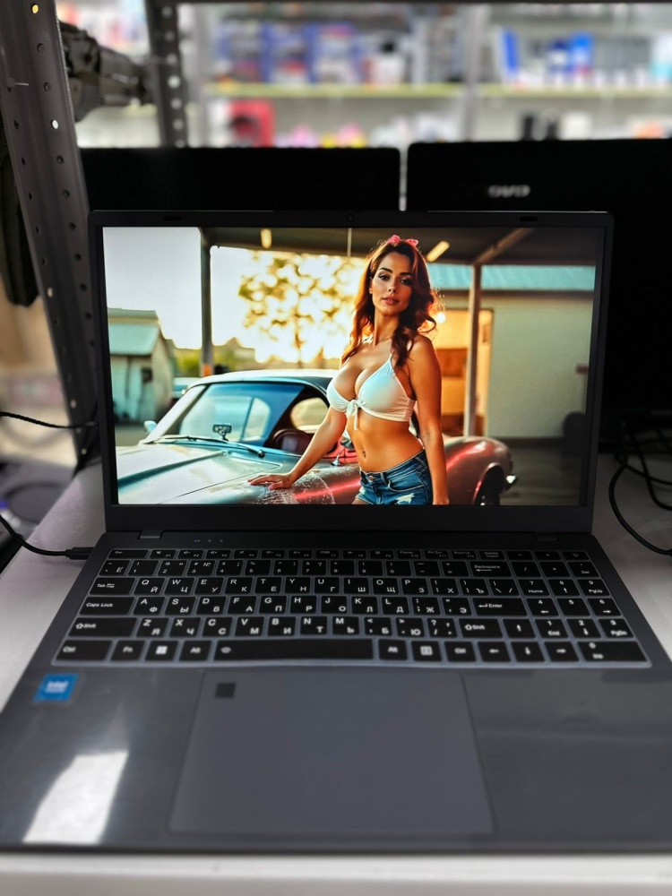 Ноутбук др марка Celeron 4x*2.0\16\512\