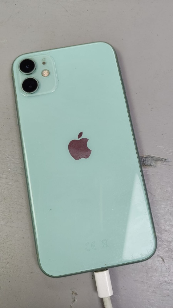 Смартфон iPhone 11 64Gb