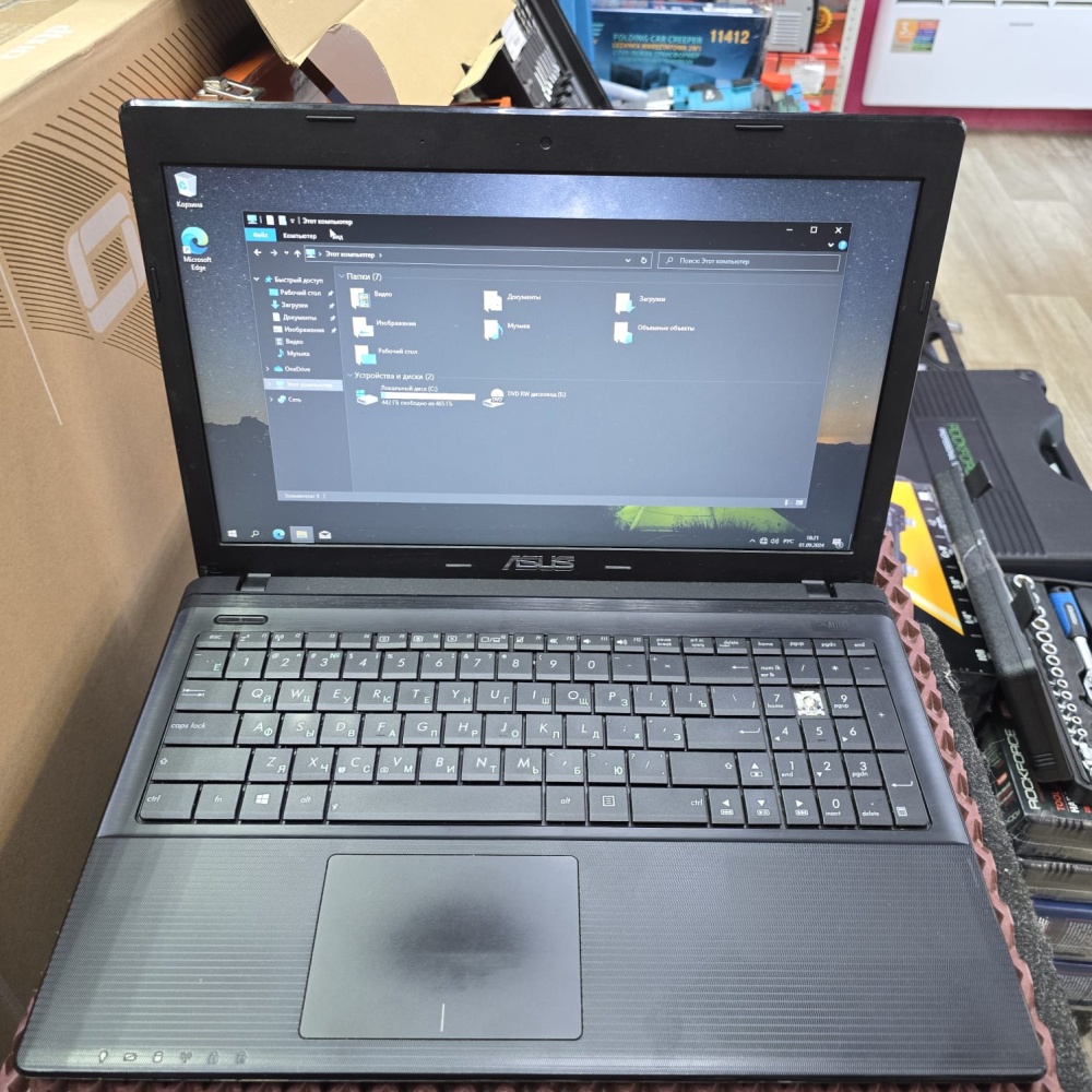 Ноутбук ASUS