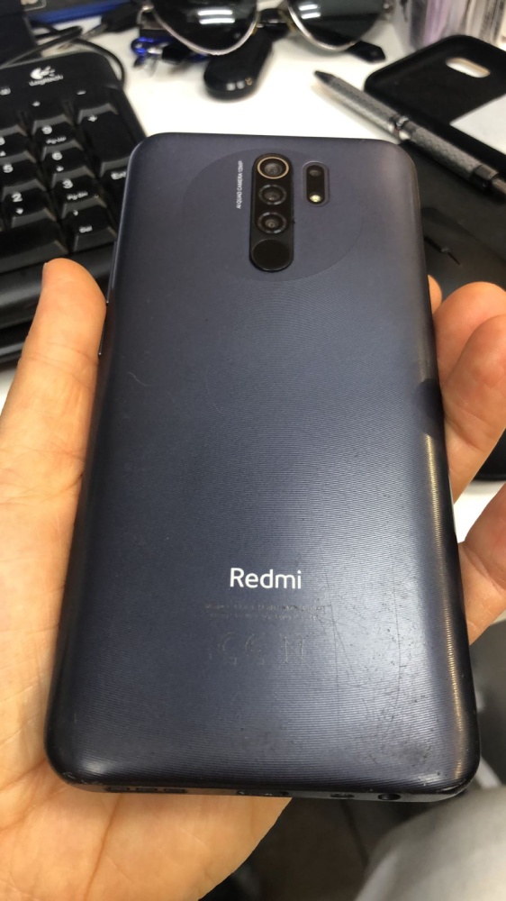 Смартфон Xiaomi Redmi 9