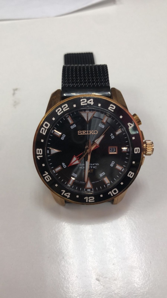 Часы Seiko Sportuna kinetic gmt