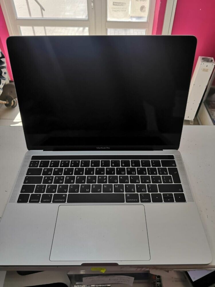 Ноутбук Macbook Pro 13 touch bar