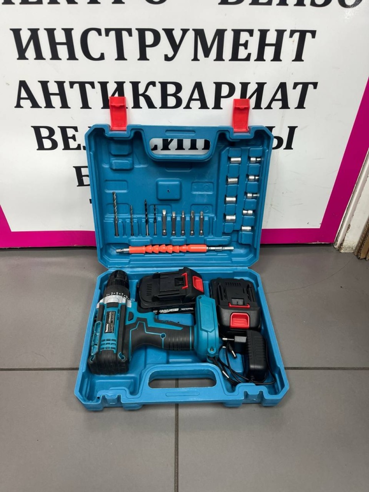 Шуруповерт MKT набор