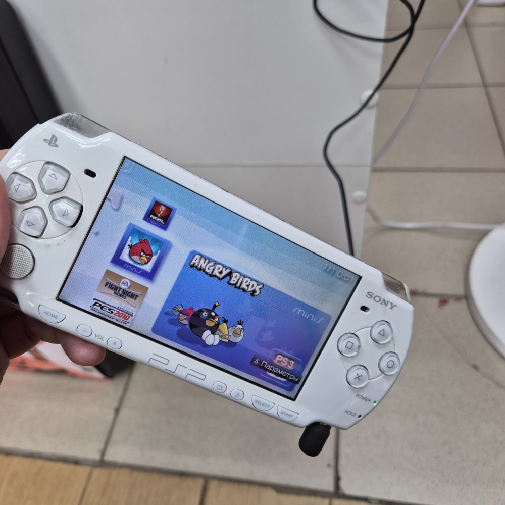 Игровая приставка PSP