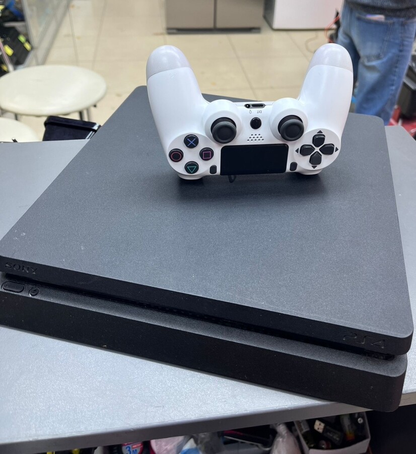 Игровая приставка Sony PlayStation 4 slim 1тб