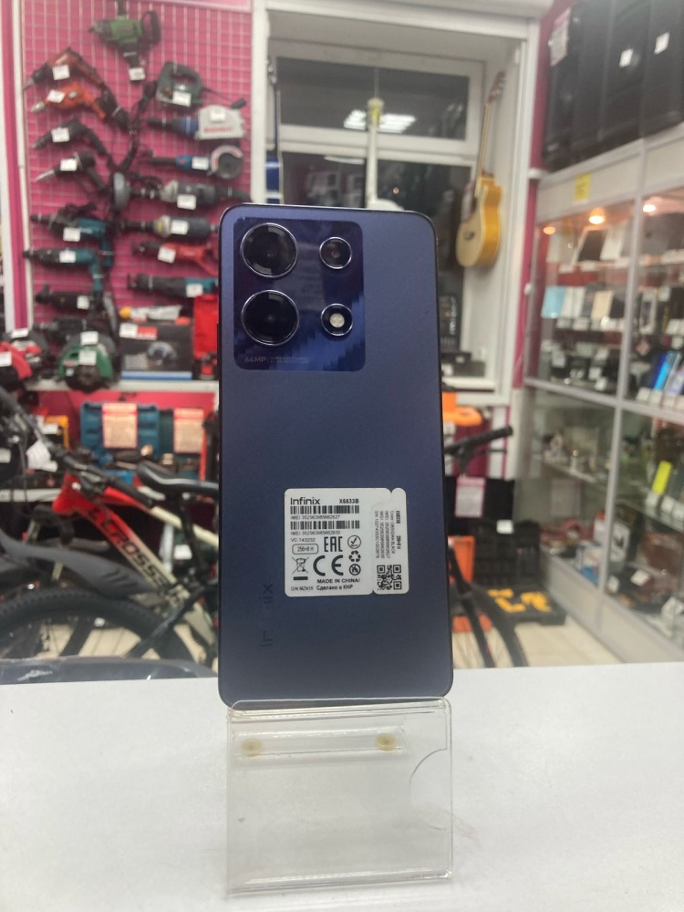 Мобильный телефон Infinix NOTE 30 8/256