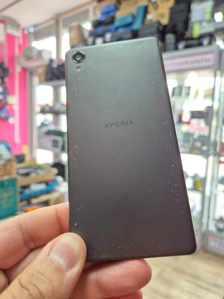 Мобильный телефон Sony Xperia X 3/32GB