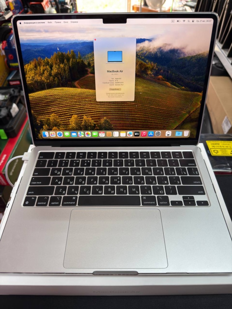 Ноутбук Apple MacBook Air 13 2022 М2