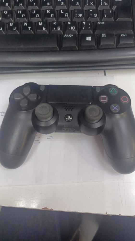 Геймпад PS4