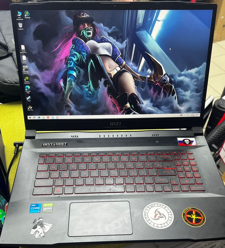 Ноутбук MSI Katana15