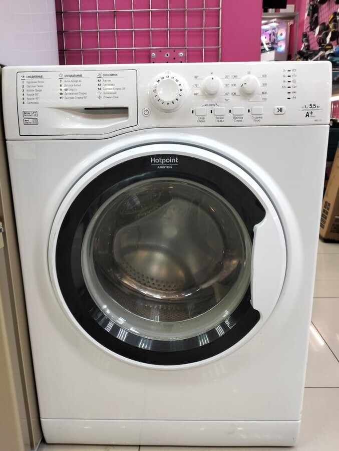 Стиральная машина Hotpoint ARISTON RSM 601W
