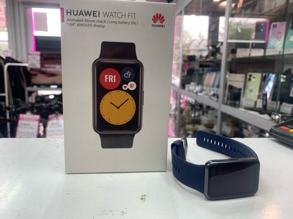 Смарт-часы HUAWEI WATCH FIT