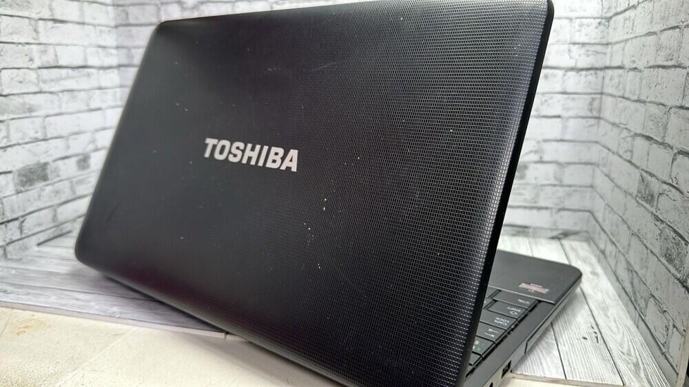 Ноутбук Toshiba Sattelite C850D-12P