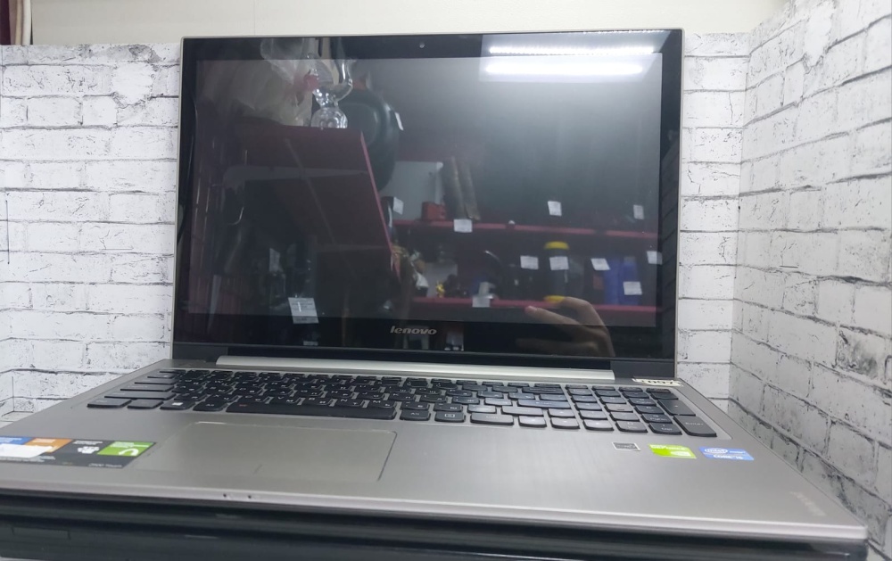 Ноутбук Lenovo Touch