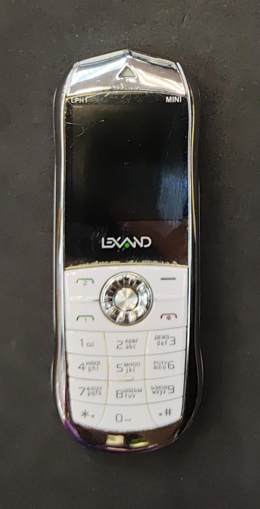 Мобильный телефон Lexand