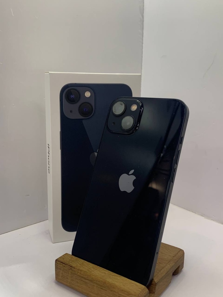 Смартфон iPhone 13 128 Gb