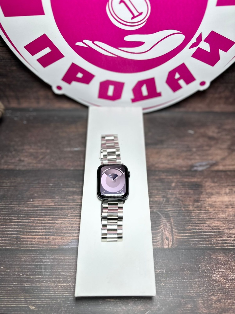 Часы Apple Watch SE 2023 44mm