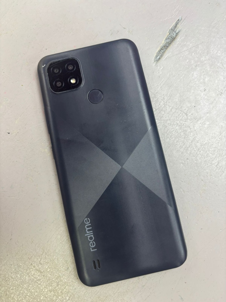 Смартфон Realme C21 3\32