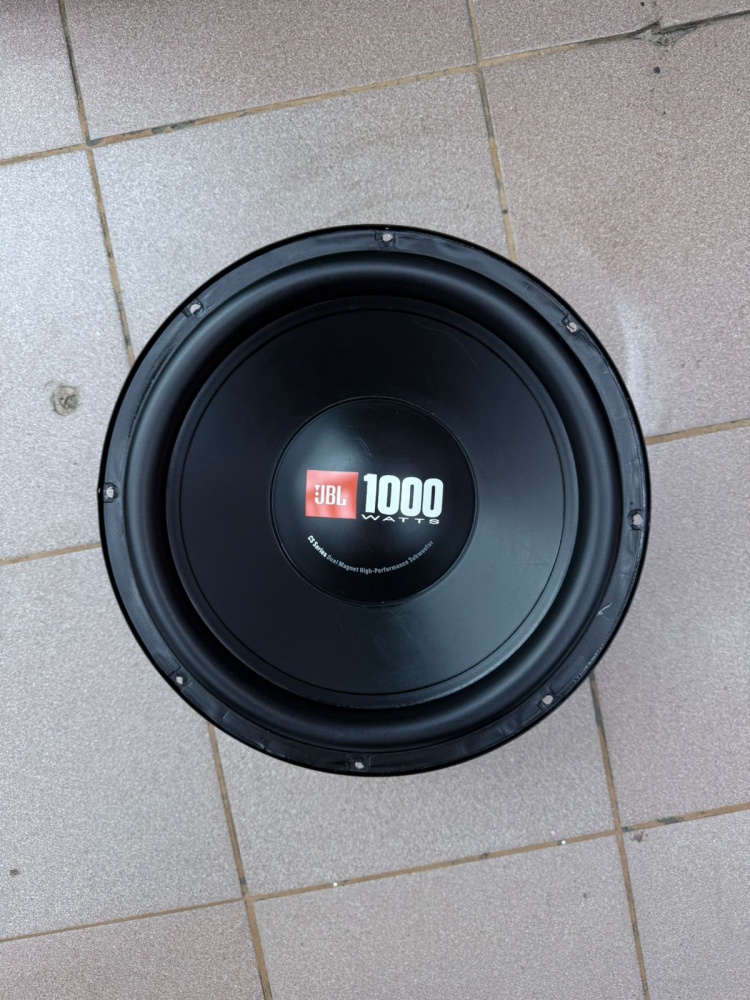 Автосабвуфер JBL 1000Wt