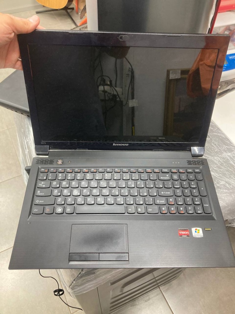 Ноутбук Lenovo b575