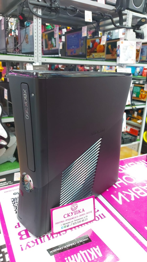 Игровая приставка XBOX 360