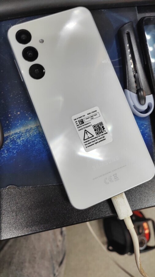 Смартфон Samsung A16