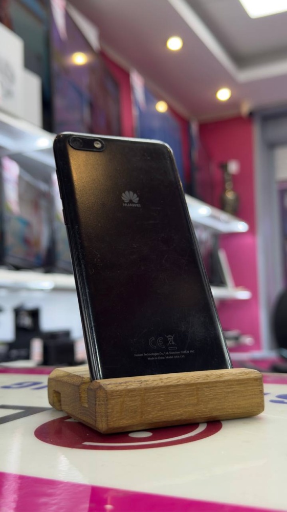 Смартфон Huawei Y5 Lite 1/16