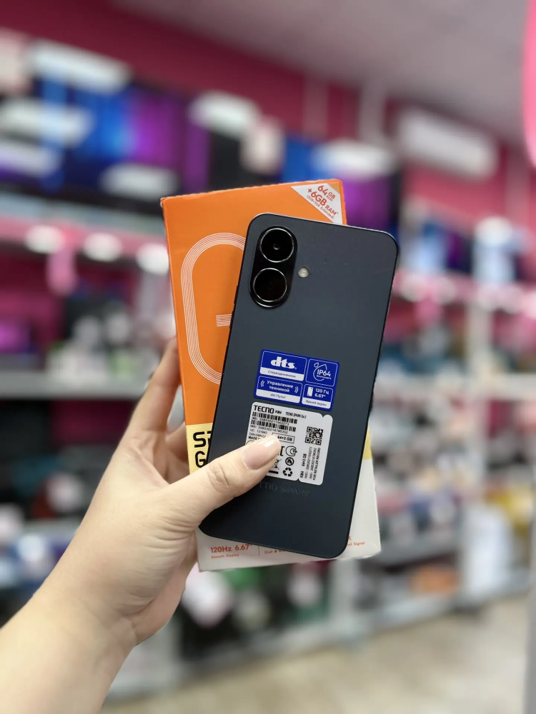 Мобильный телефон Tecno Spark Go 2 3\64