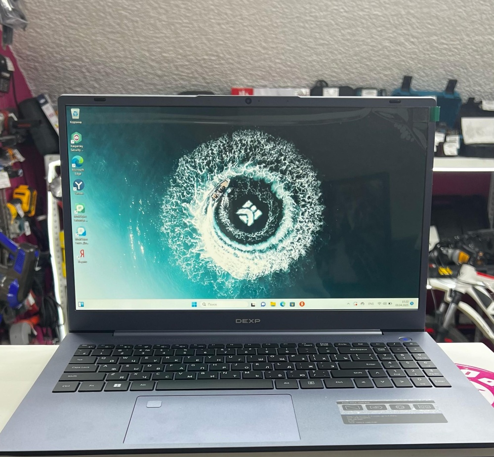 Ноутбук Dexp Atlas M15 i3w302