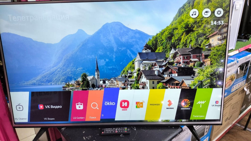Телевизор LG 55UH605V