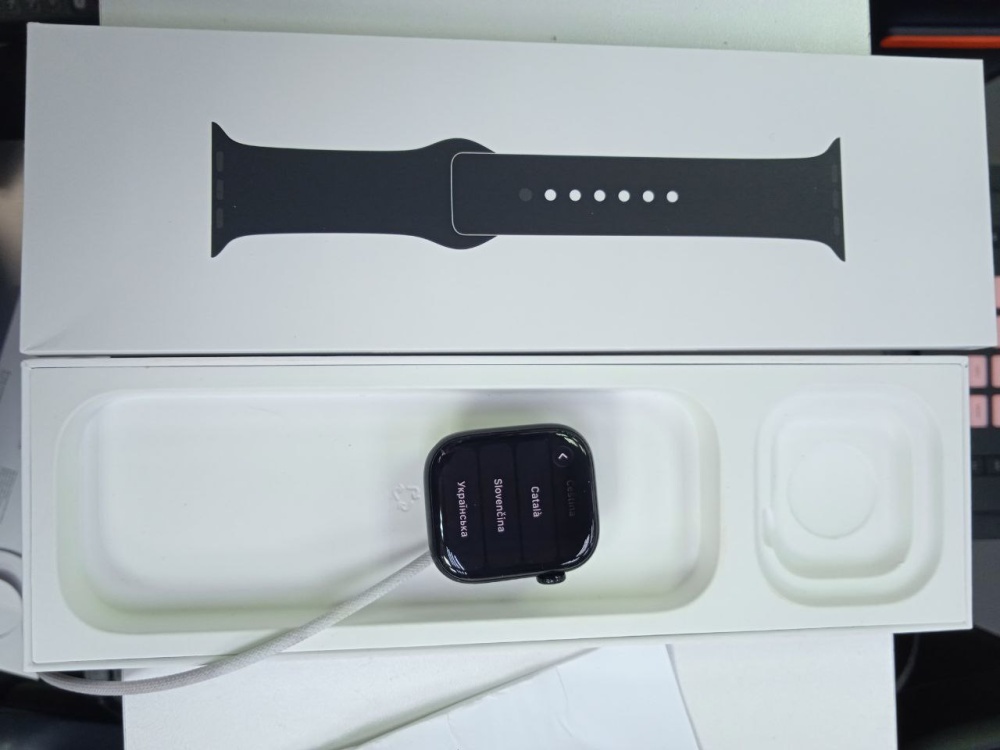 Часы Apple watch s11 42 мм
