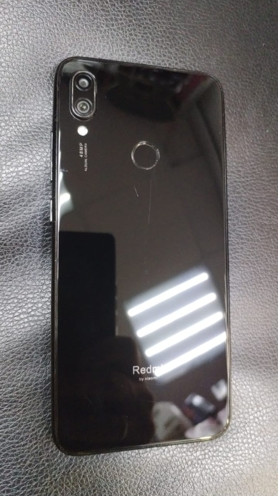 Смартфон Xiaomi Redmi 7  64 гб