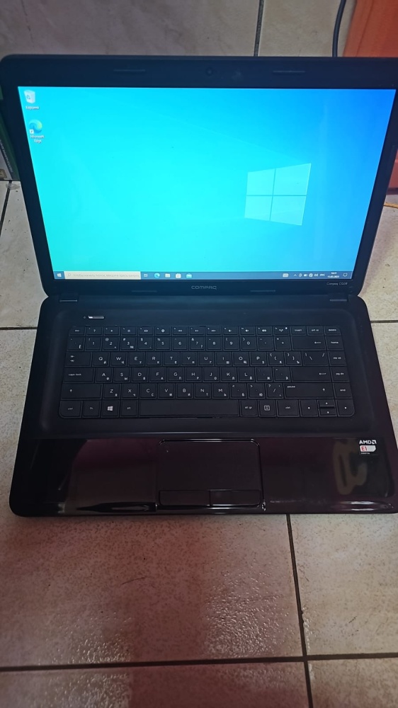 Ноутбук Compaq amd E1