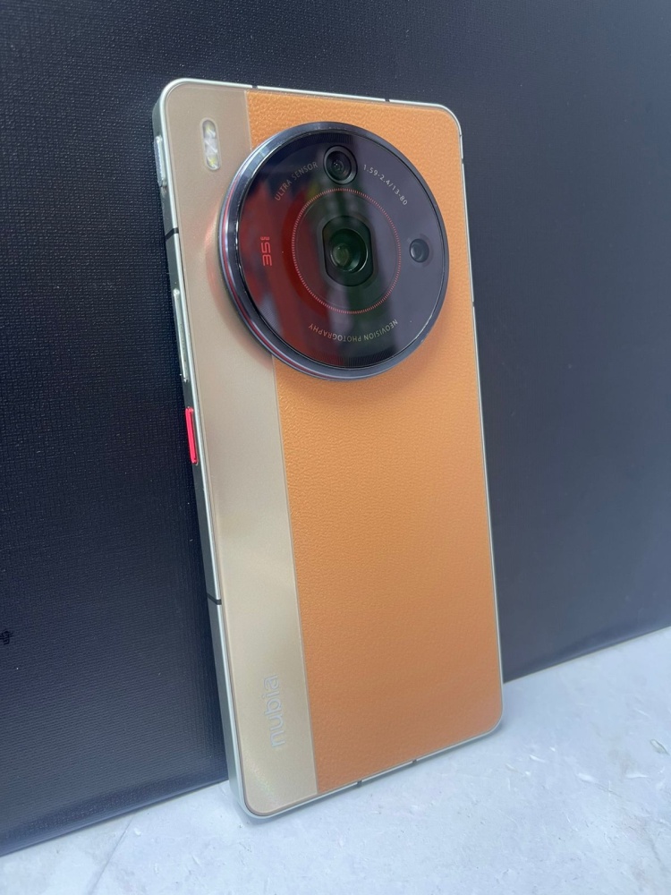 Мобильный телефон Nubia Z50S Pro 12/256