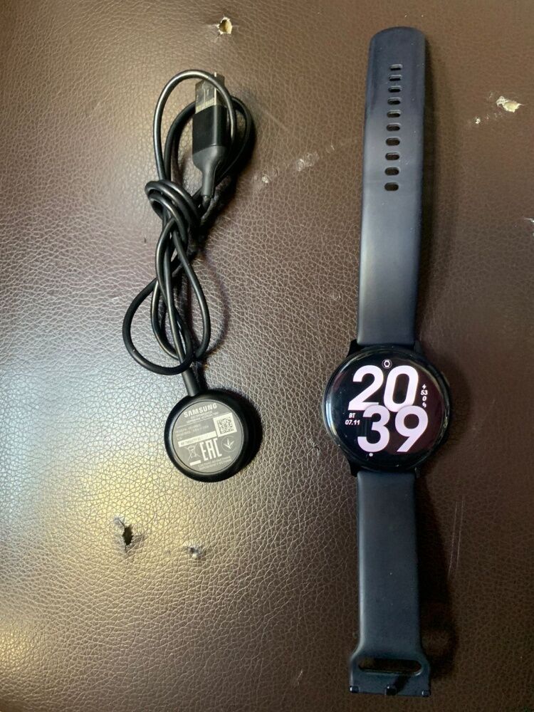 Смарт-часы Samsung Galaxy Watch 3