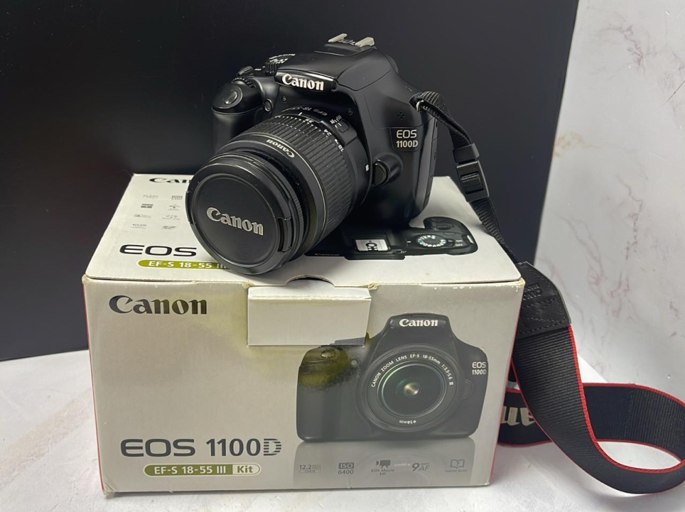 Фотоаппарат Canon 1100D