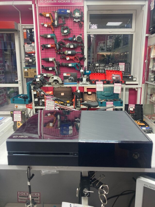 Игровая приставка XBOX ONE 500GB