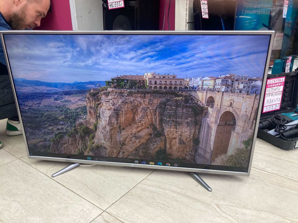 Телевизор Hi 43