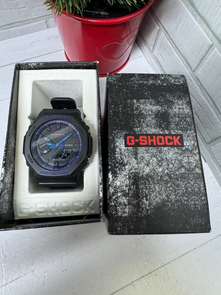 Часы Casio G-shock GA-2100VB