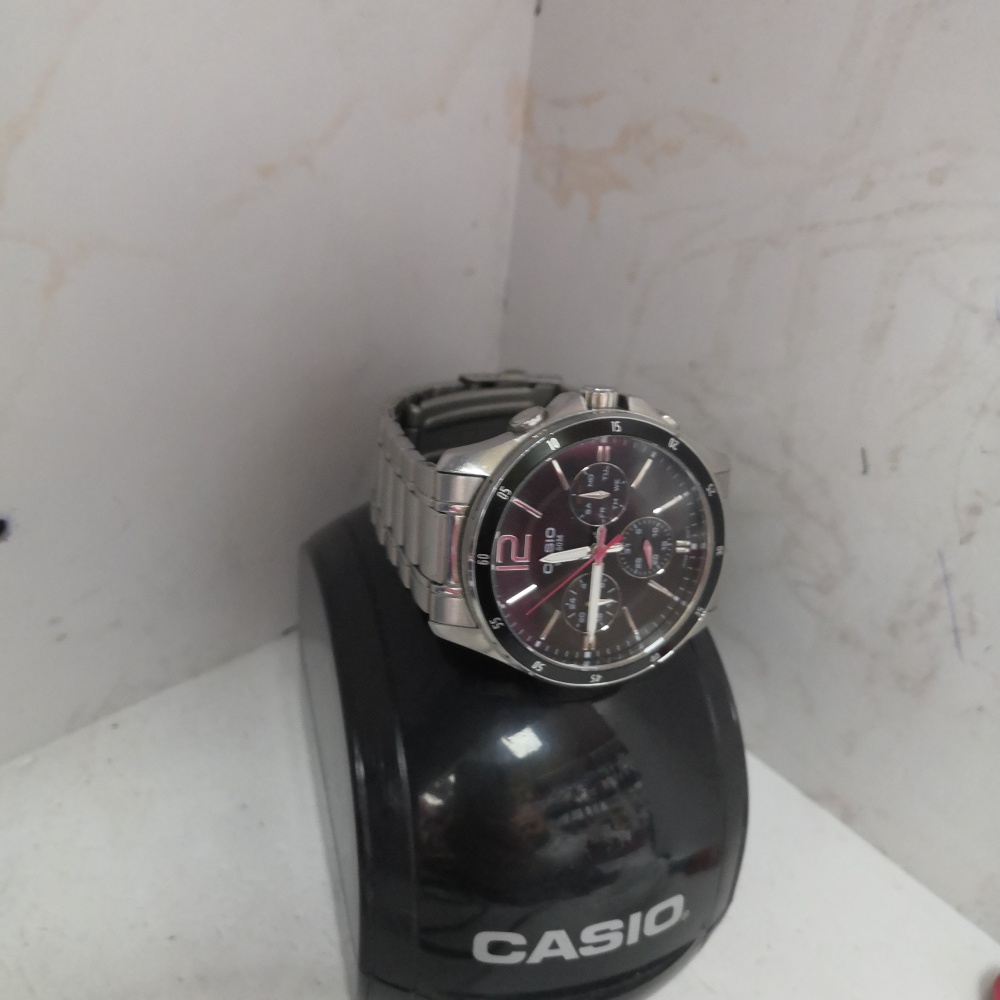 Часы casio