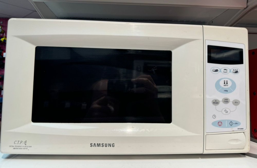 Микроволновая печь Samsung 750w