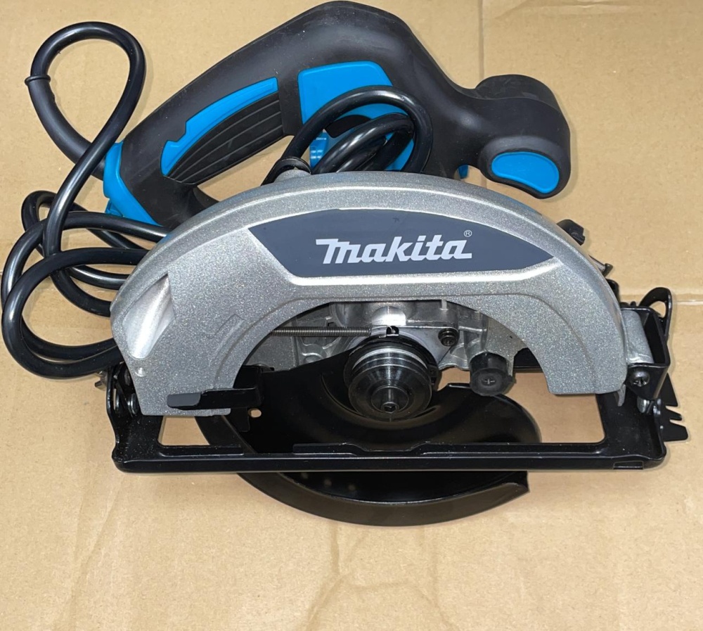 **Циркулярка Makita