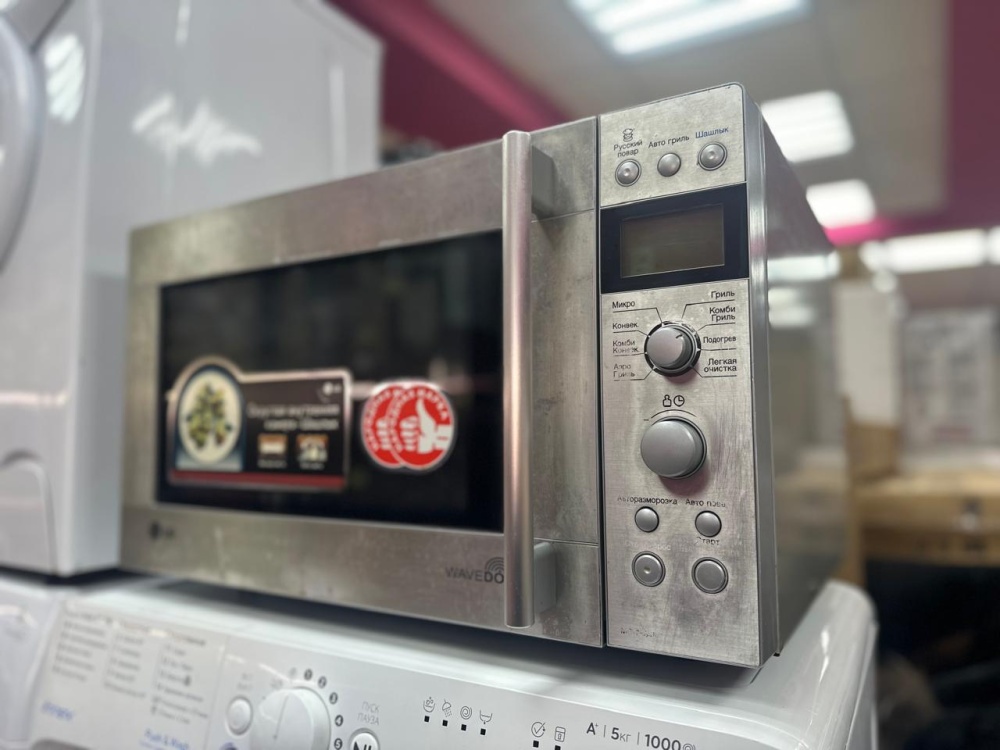 Микроволновая печь LG MC-7884njr