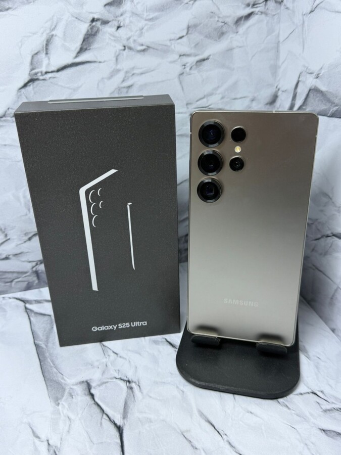 Смартфон Samsung S25 Ultra 12/256Gb