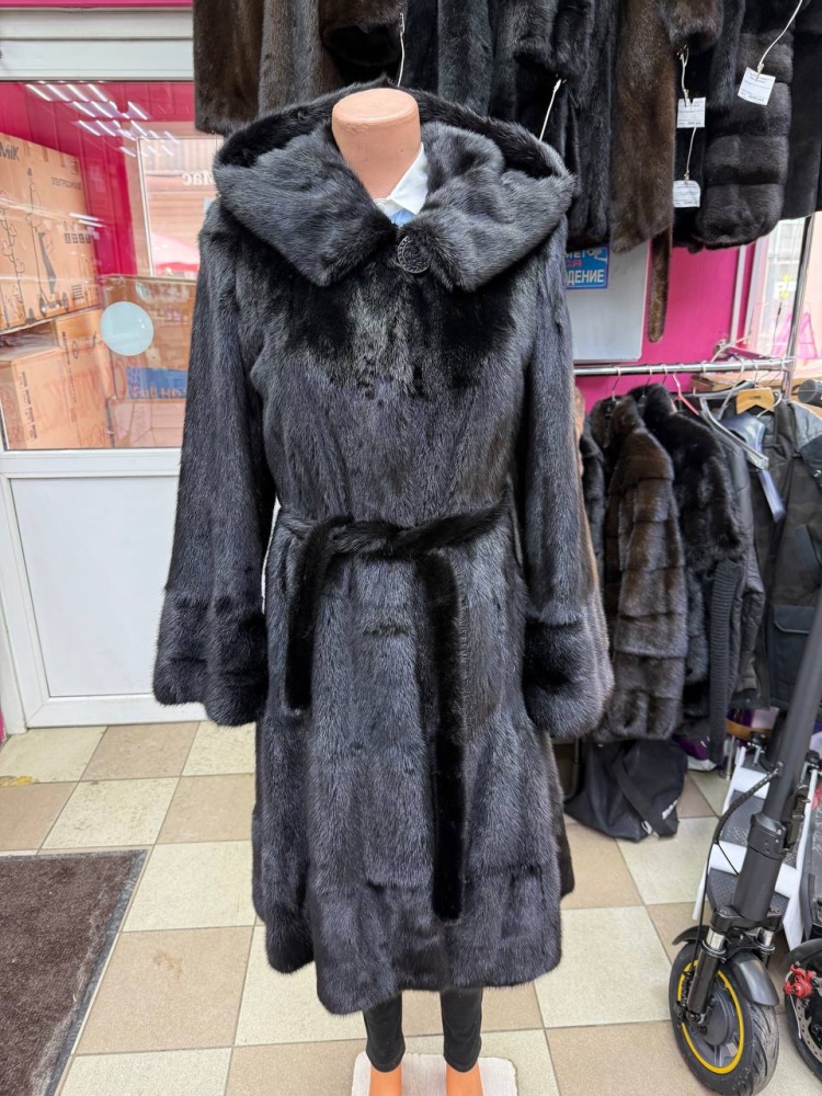 Шуба норка с капюшоном 44/46