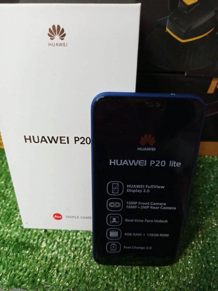 Смартфон Huawei P20 Pro 4/64